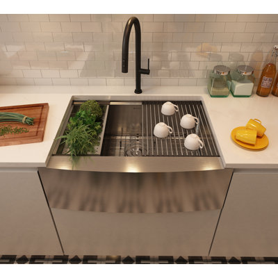 Évier de cuisine à simple cuve en acier inoxydable avec robinet de cuisine L 30 po x l 22 po