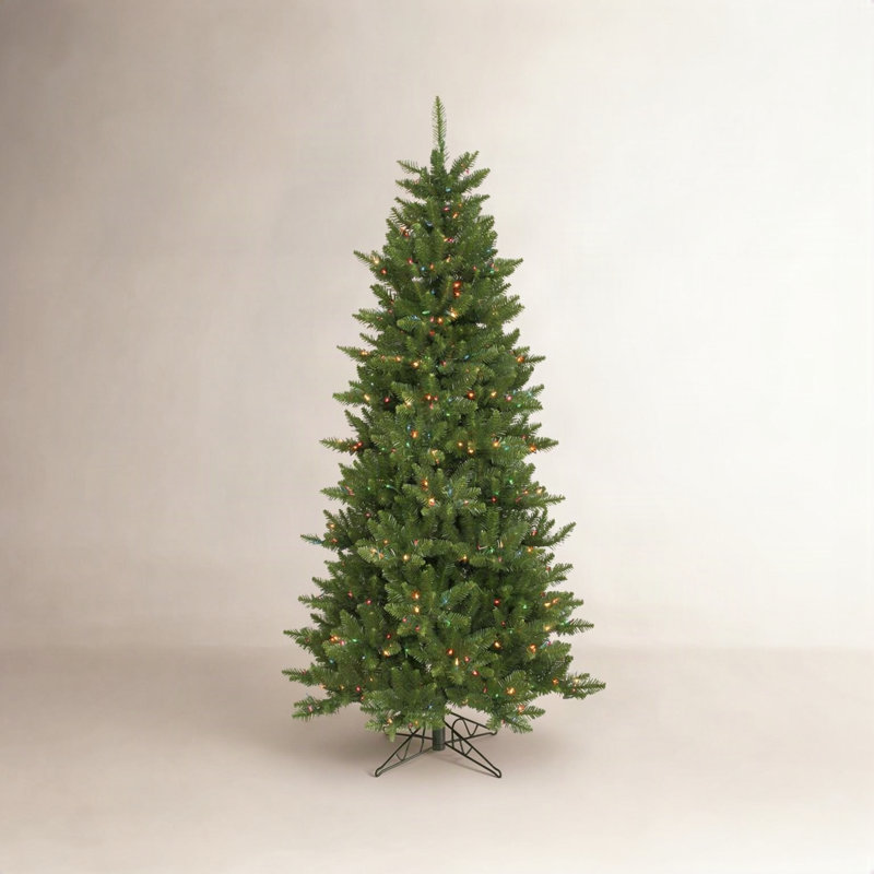Sapin de Noël pré-éclairé Peabody, H 8,5 pi, Non éclairé, Non pré-éclairé