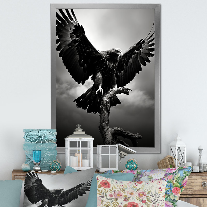 «Powerful Bold Eagle» - Imprimé, H 20 po x l 12 po x P 1 po, Cadre simple argenté