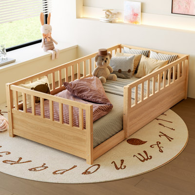 Lit simple au sol, fabrication intégrale avec barrière de très haute sécurité, porte, base de lit pour enfants, lit en bois pour enfants Montessori, naturel