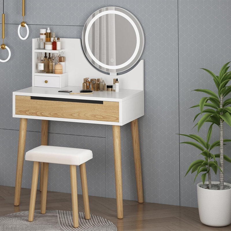Coiffeuse Mahalah