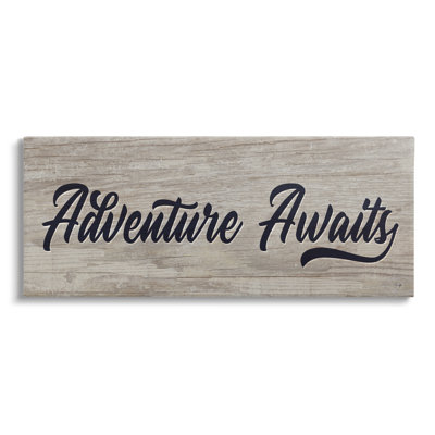 «Adventure Awaits Rustic Vintage Grain Pattern» par Yass Naffas - impression sur toile non encadrée