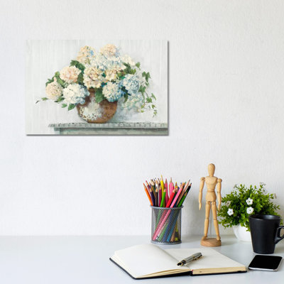 «White Hydrangea Cottage» par Carol Rowan - peinture sur toile tendue