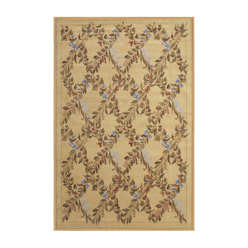 Tapis décoratif beige à motif floral Mylie, Rectangle 5 pi x 7 pi