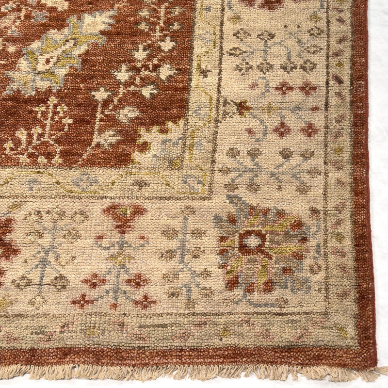 Charleigh-Pari, Rectangle 8' x 10'