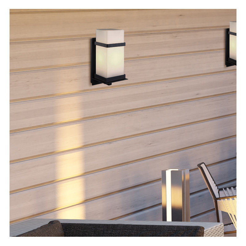 Gonde Wall Light