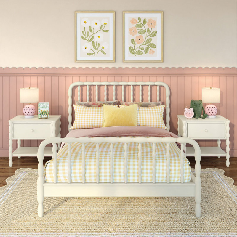 Lind Spindle Solid Wood Bed, Full, Linen White