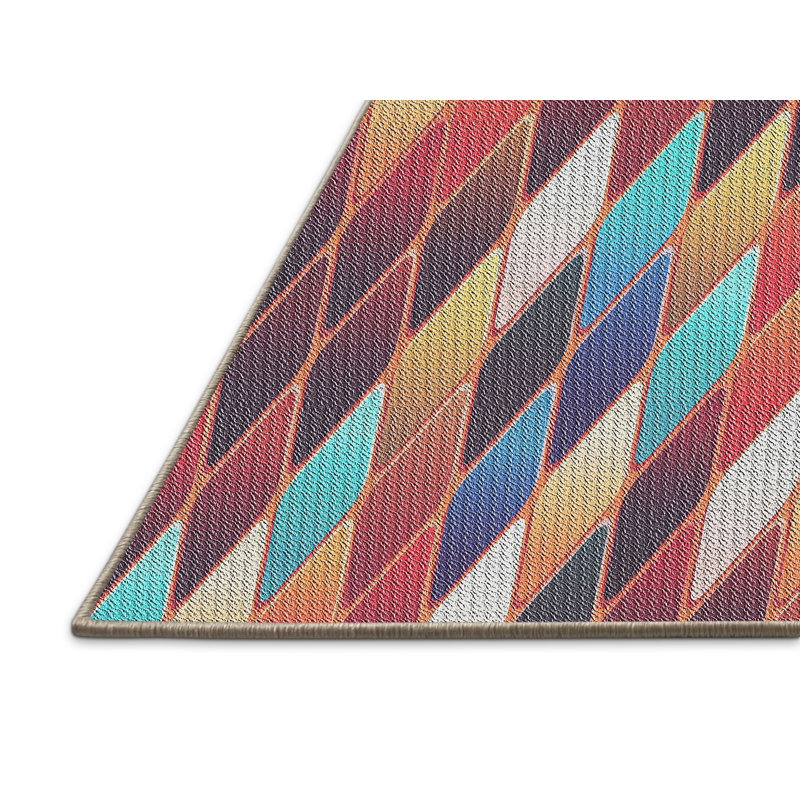 Proulx Geometric Indoor Rug, Rectangle 2' x 5'