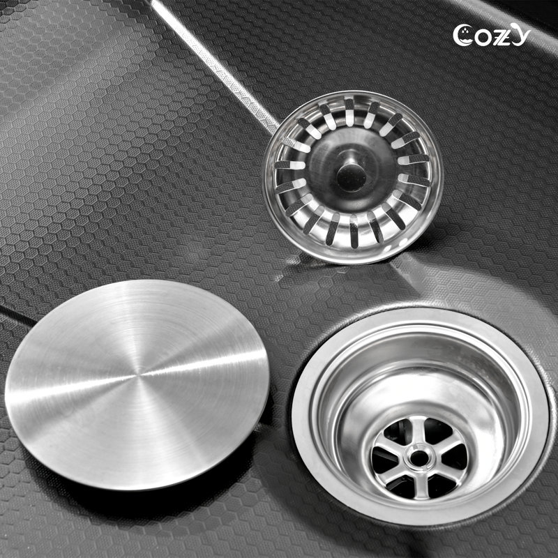Évier de cuisine à cuve simple encastrable en acier inoxydable 33 po avec robinet de pluie, planche à découper et crépine 