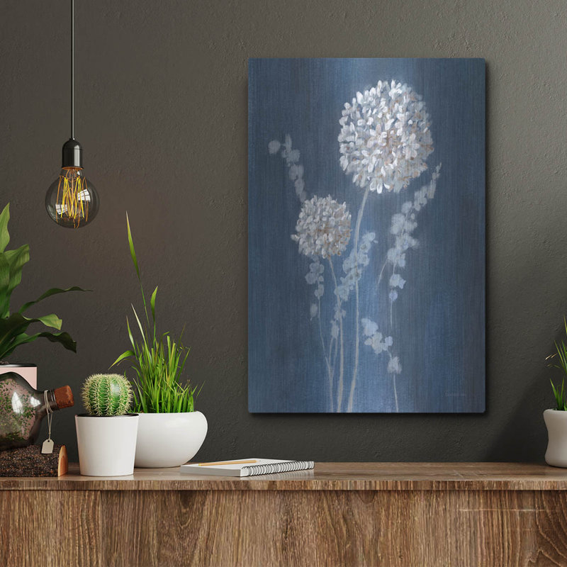 Winston Porter «Airy Blooms 1 Dark Blue» par Danhui Nai, art mural en métal, H 16 po x l 16 po
