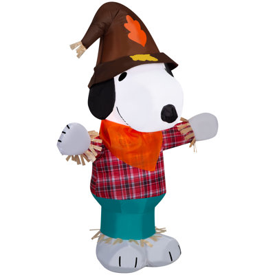Airblown Harvest Snoopy in Plaid Shirt Peanuts
