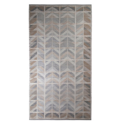 Scandinavian Hand Knotted Wool Chevron Area Rug