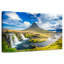 Surplombant la montagne Kirkjufell-107886817