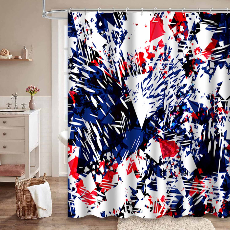 Rideau de douche triangulaire blanc avec pois rouges et bleus, L 72 po x l 72 po