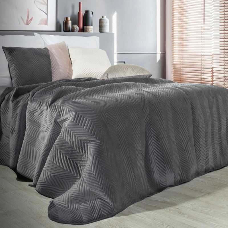 Lola-Lee Hand Woven Throw Blanket, Graphite