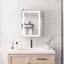 Armoire de salle de bain à miroir 20 po x 28 po à fixation murale. Brouillard, imperméable, à intensité variable. 3000k ~ 6000k, interrupteur tactile, porte simple, tablette de rangement à intensité variable, 3000k 6000k, thermolaqué