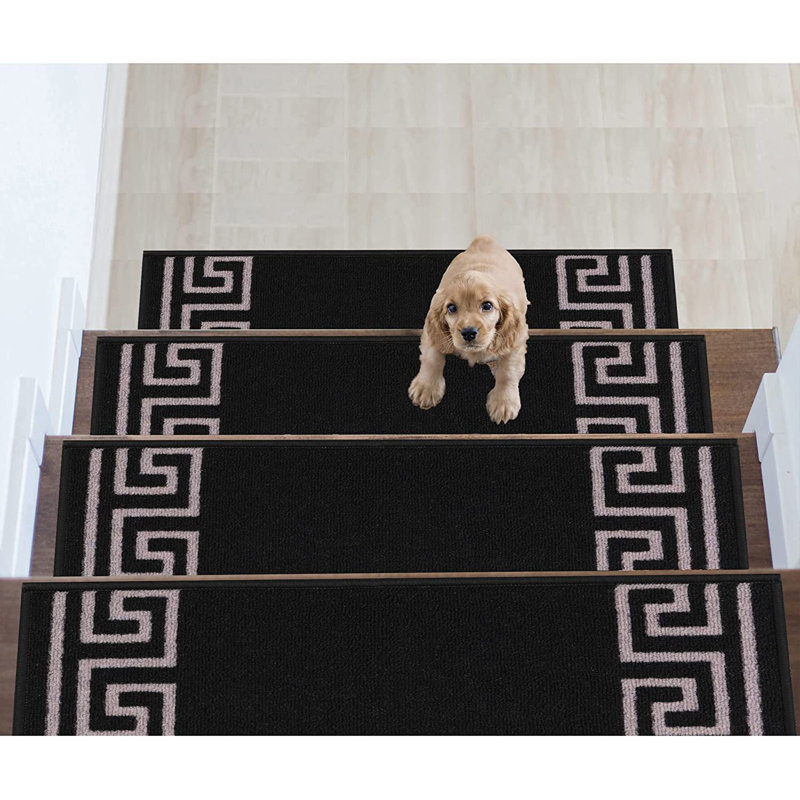Tapis d'escalier noir