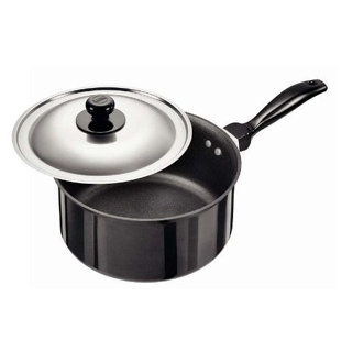 Casserole 3,17-qt avec couvercle en acier futura