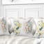 Bouquet de fleurs blanches - coussin à imprimé floral-29597832-29597836