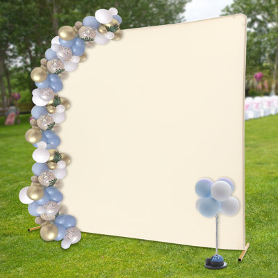Fond de mariage avec housses