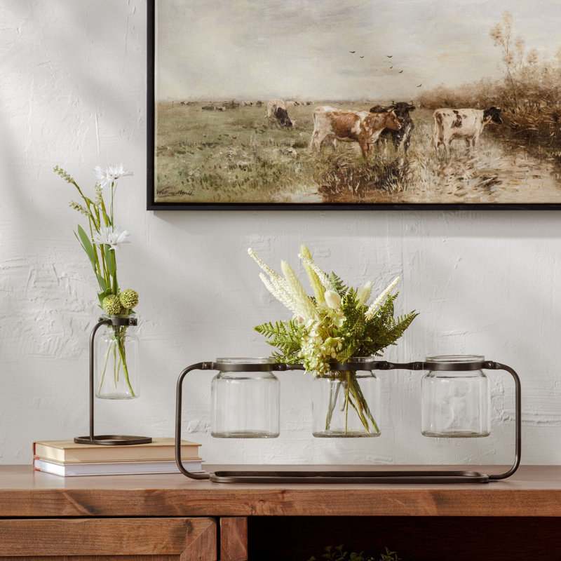 Vase de table en métal Cyrill