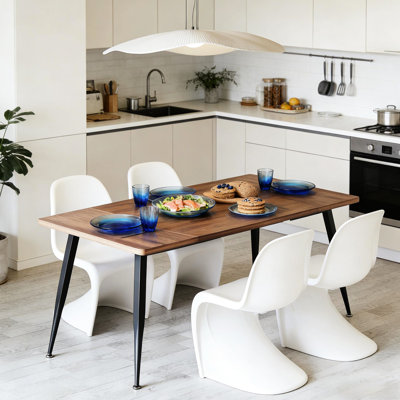 Stylish Rectangular Kitchen And Dining Table, Perfect For Family Gatherings And Daily Meals, With Spacious Surface And Durable Construction.