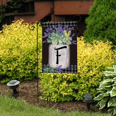 Drapeau de jardin ferme monogramme lettre F