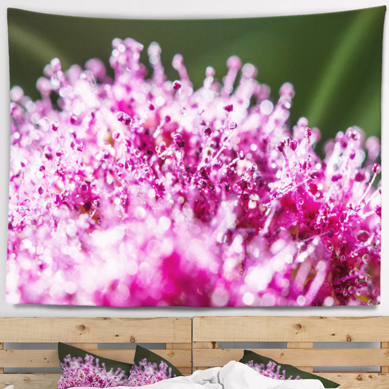 Polyester petites fleurs refermées tapisserie avec accessoires suspendus inclus, H 32 po x l 39 po