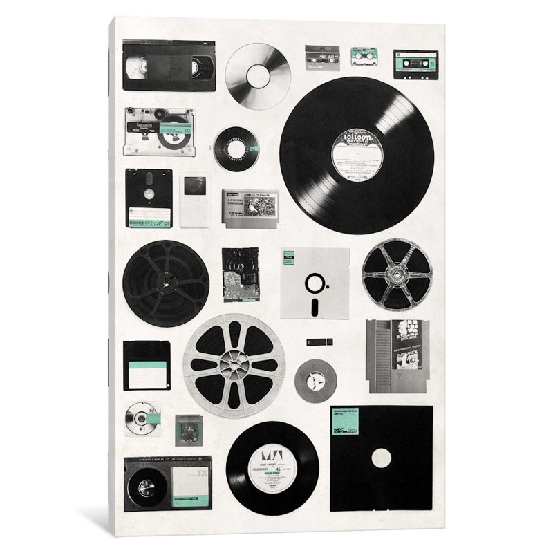 « data », impression sur toile tendue en noir, H 60 po x l 40po x P 1,5 po