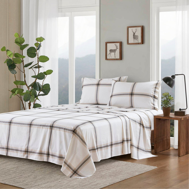 3 PCS Sheet Set Tan Plaid, Twin Coverlet / Bedspread + 2 Additional Pieces, Tan 