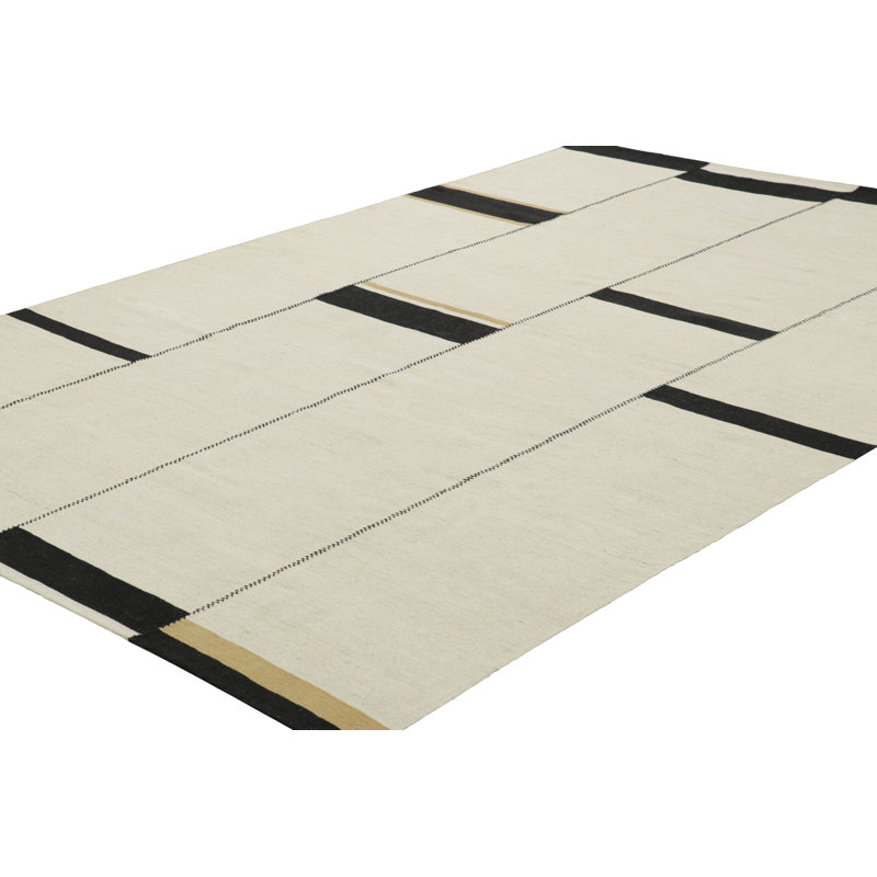 One-of-a-Kind 7'2x10'6 Area Rug