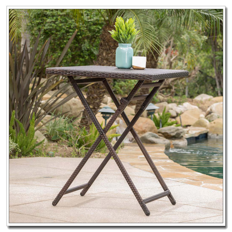 Table de bar en rotin