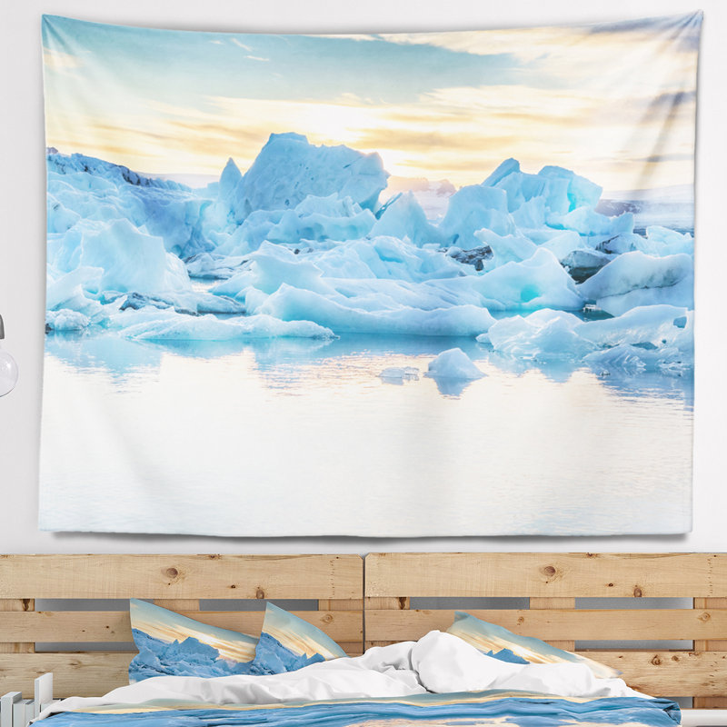 Tapisserie «Icebergs» dans un lagon glaciaire, H 32 po x l 39 po