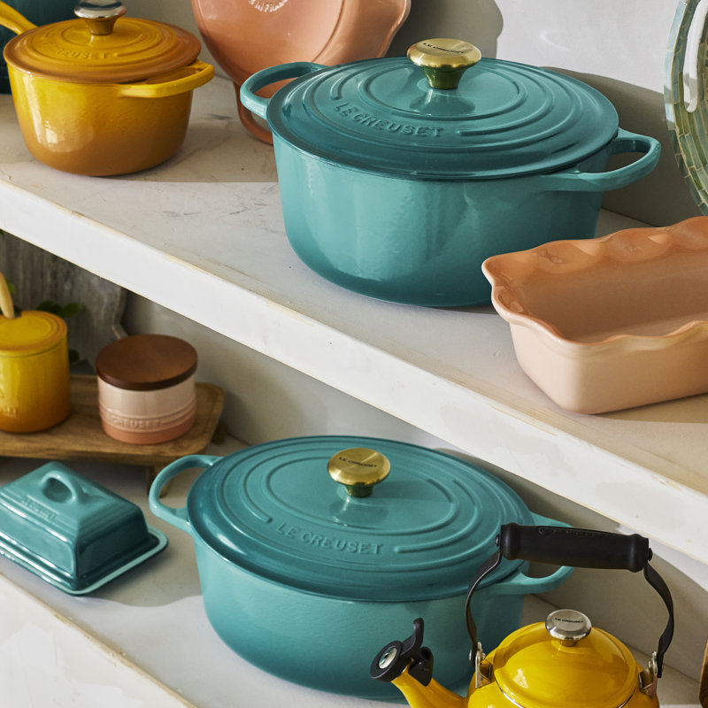 Le Creuset Signature Enaneled Cast Iron Deep Round Dutch Oven 6.5 Qt., Oyster, White, 6.5 quarts