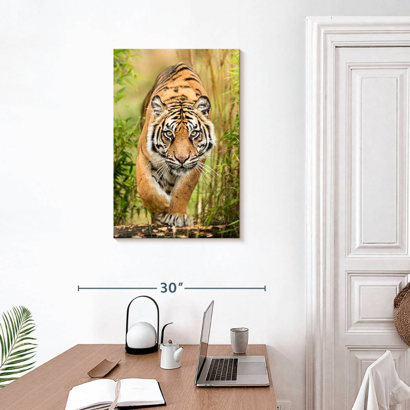 Brampt Big Cat, 30" H x 20" W