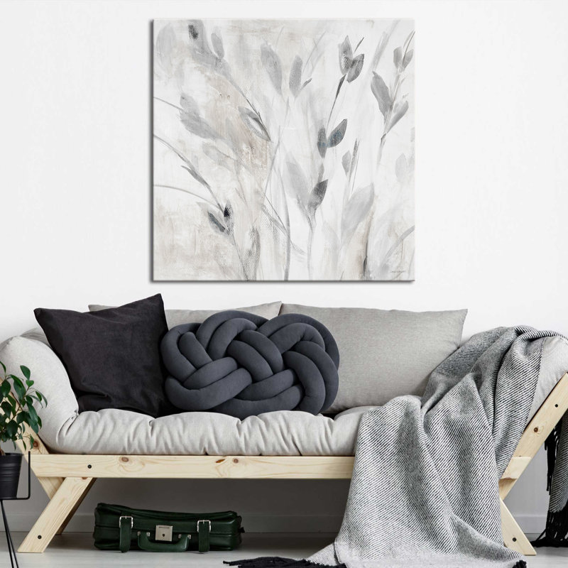 "Grey Misty Leaves Square I (Square)" par Lanie Loreth, Impression encadrée, H 31,5 po x l 31,5 po, Argent argent