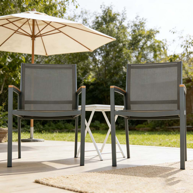 Chaise d'extérieur, Gris