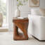 Table d'appoint à la texture imitation bois-1087732550