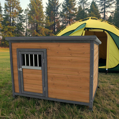 Grande niche pour chien en bois massif de 45 po - Toit en PVC imperméable, porte en bois respirante verrouillable et plancher surélevé, abri spacieux pour les petites et grandes races