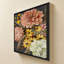 «Daises and Dahlias on Black» par Lanie Loreth - impression sur toile