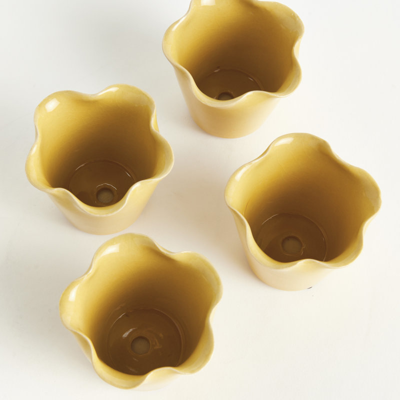 Anglaise Reactive Glaze Traditional English Silhouette Mini Pots in Yellow, Yellow