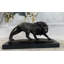Sculpture lion de la faune