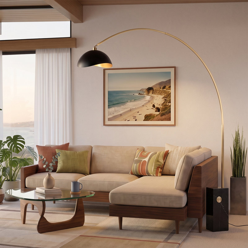 Lampe en arc iconique de 92 po - Style Mid-Century moderne, corps en laiton patiné, base en marbre noir, abat-jour en demi-dôme en acier noir / or mat, gradateur à glissière au pied, compatible avec interrupteur intelligent