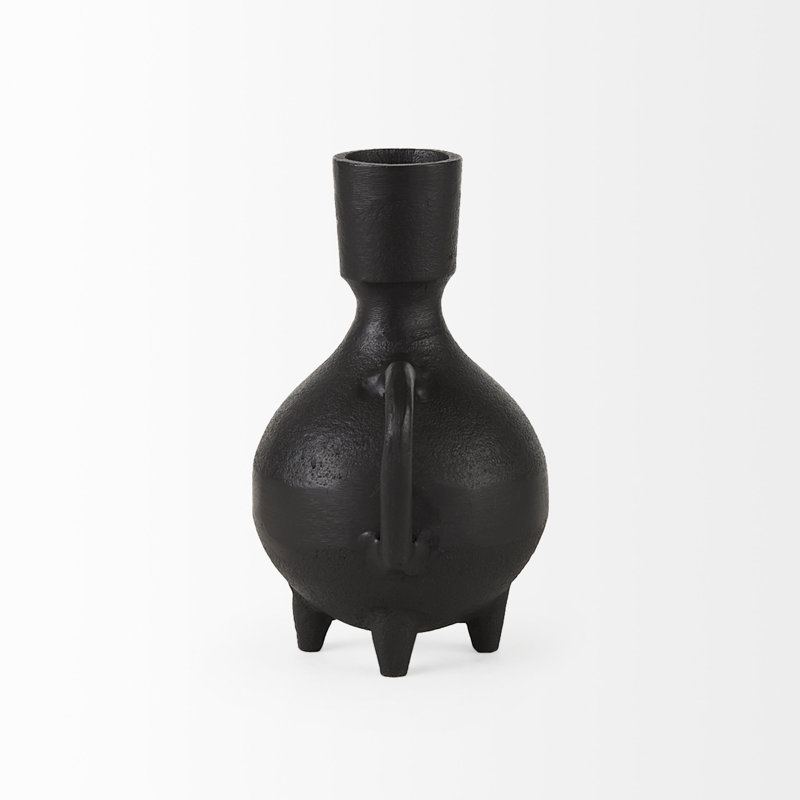 Vase en métal noir mat d'inspiration italienne