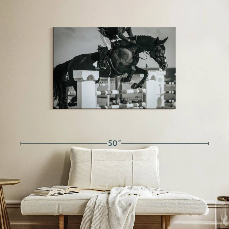 Sireci BW Equestrian Jumping, 26" H x 39" W