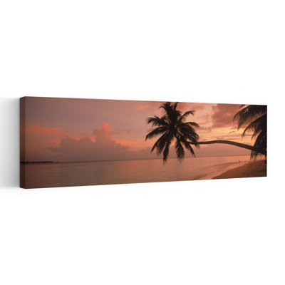 Silhouette de palmiers sur la plage au lever du soleil, île de Fihalhohi, Maldives, paysage de palmier contemporain abstrait, art mural