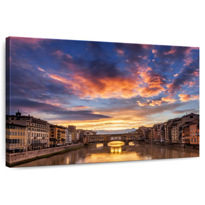 Lilie Sunrise Over Ponte Vecchio