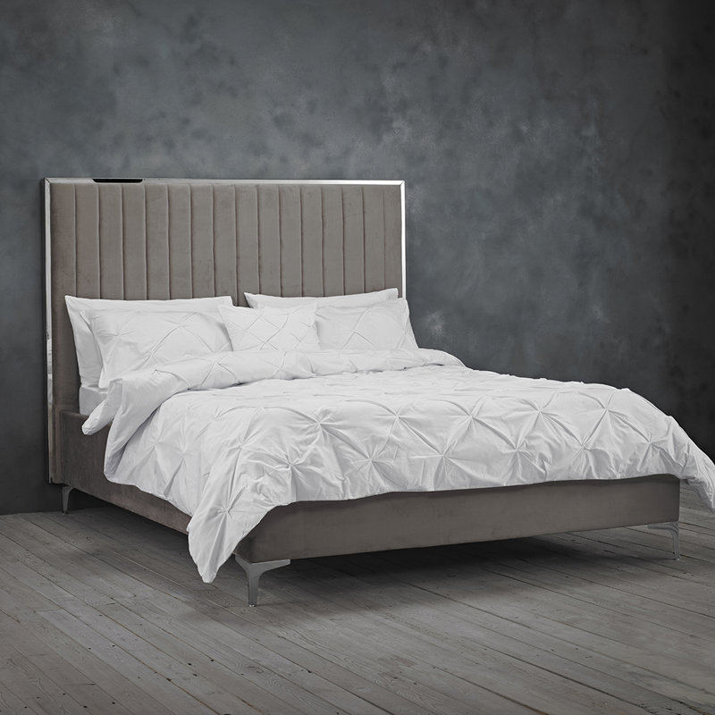 Hamza Upholstered Bed, Kingsize (5')