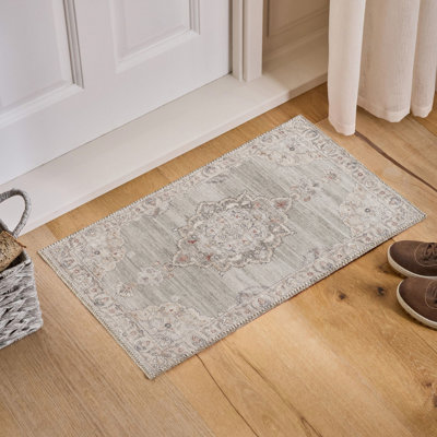 Tapis multicolore à motif spécial