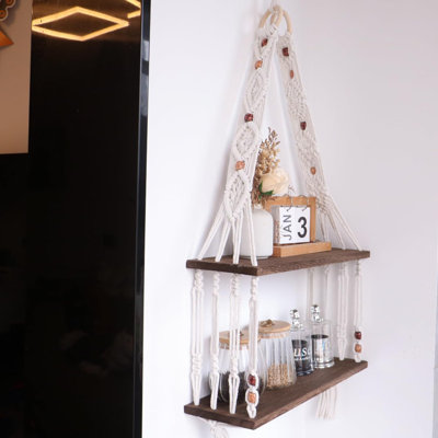 Tablettes murales en bois